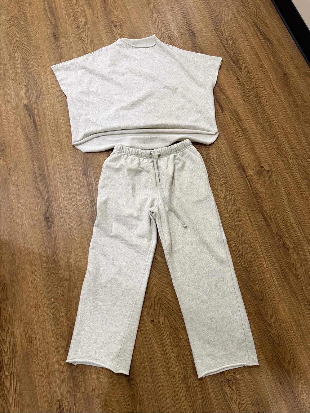Light Heather Two-Piece Lounge Set - Top & Drawstring Pants